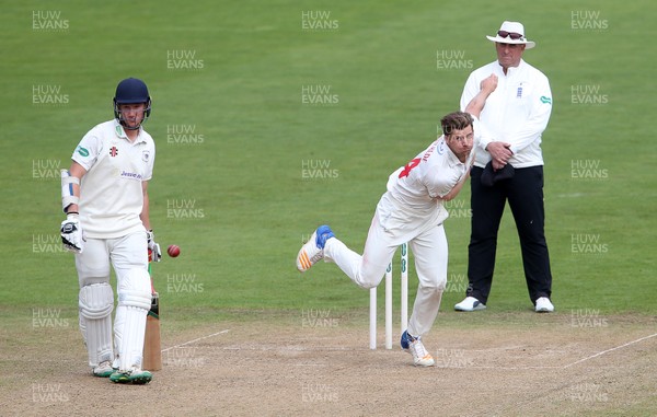 200917 - Glamorgan v Gloucestershire - Specsavers County Championship Division Two - Craig Meschede of Glamorgan bowling