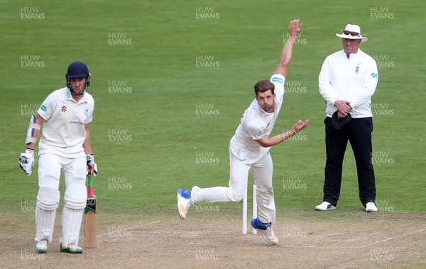 200917 - Glamorgan v Gloucestershire - Specsavers County Championship Division Two - Craig Meschede of Glamorgan bowling