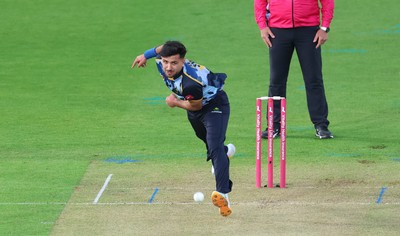 230526 - Glamorgan v Gloucestershire, Vitality Blast Men -  Fazalhaq Farooqi of Glamorgan celebrates as he takes the wicket of Ollie Price of Gloucestershire
