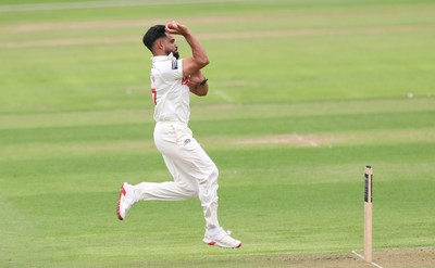 290625  Glamorgan v Gloucestershire, Rothesay County Championship Division 2 - Zain ul Hassan of Glamorgan bowls