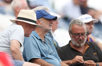 290625  Glamorgan v Gloucestershire, Rothesay County Championship Division 2 - Faces in the Glamorgan crowd