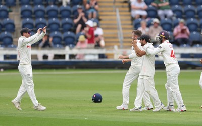 290625  Glamorgan v Gloucestershire, Rothesay County Championship Division 2 - Celebrations as Kiran Carlson of Glamorgan catches Miles Hammond of Gloucestershire off the bowling of Mason Crane of Glamorgan