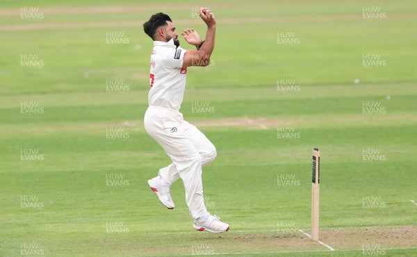 290625  Glamorgan v Gloucestershire, Rothesay County Championship Division 2 - Zain ul Hassan of Glamorgan bowls