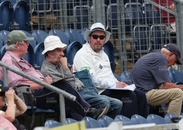 290625  Glamorgan v Gloucestershire, Rothesay County Championship Division 2 - Faces in the Glamorgan crowd