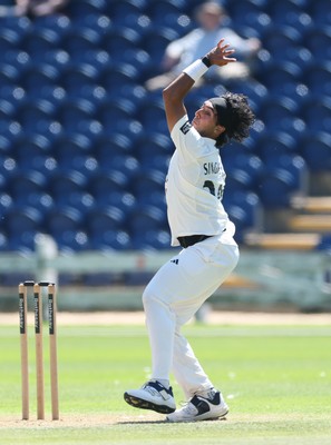 300625  Glamorgan v Gloucestershire, Rothesay County Championship Division 2 - Ajeet Singh-Dale of Gloucestershire bowls