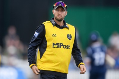 050825 - Glamorgan v Hampshire - Metro Bank One Day Cup - Billy Root of Glamorgan