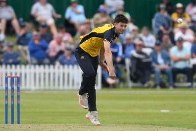 050825 - Glamorgan v Hampshire - Metro Bank One Day Cup - Ned Leonard of Glamorgan bowling