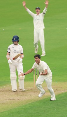 270826 - Glamorgan v Hampshire, Rothesay County Championship Division 1 - Mir Hamza of Glamorgan appeals