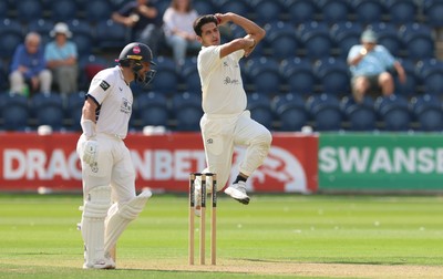 270826 - Glamorgan v Hampshire, Rothesay County Championship Division 1 - Mir Hamza of Glamorgan bowls