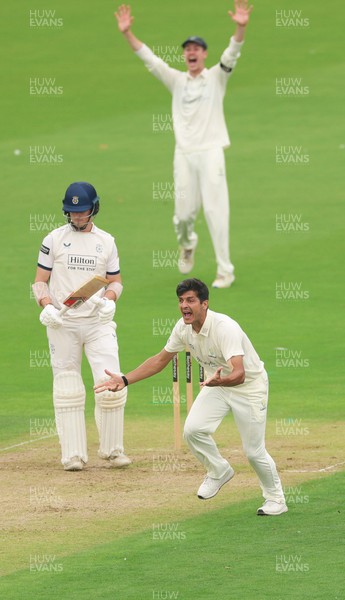 270826 - Glamorgan v Hampshire, Rothesay County Championship Division 1 - Mir Hamza of Glamorgan appeals