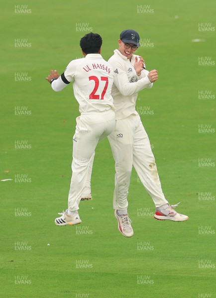 270826 - Glamorgan v Hampshire, Rothesay County Championship Division 1 - Zain ul Hassan of Glamorgan celebrates with Asa Tribe of Glamorgan after he bowls Toby Albert of Hampshire