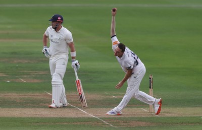 280826 - Glamorgan v Hampshire, Rothesay County Championship Division 1 - Sonny Baker of Hampshire bowling