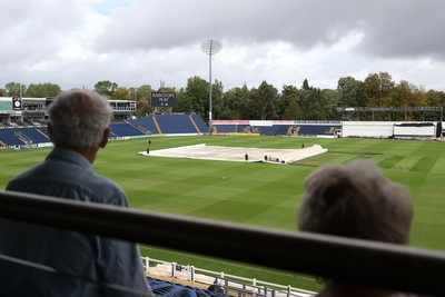 280826 - Glamorgan v Hampshire, Rothesay County Championship Division 1 - The rain covers go on as rain delays play