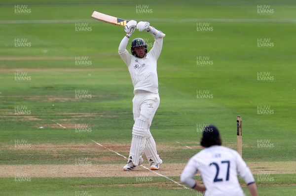 280826 - Glamorgan v Hampshire, Rothesay County Championship Division 1 - Mason Crane of Glamorgan batting