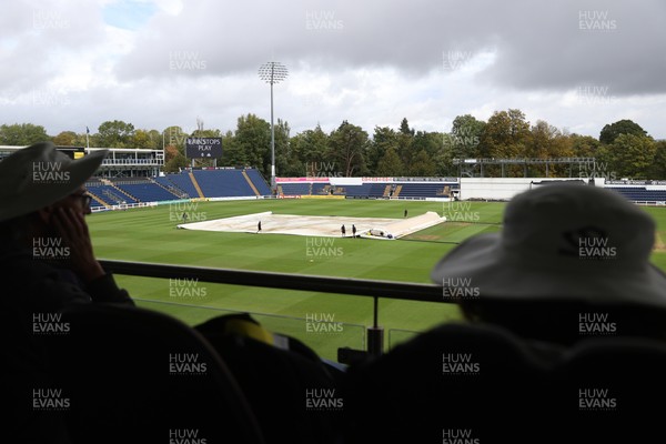 280826 - Glamorgan v Hampshire, Rothesay County Championship Division 1 - The rain covers go on as rain delays play