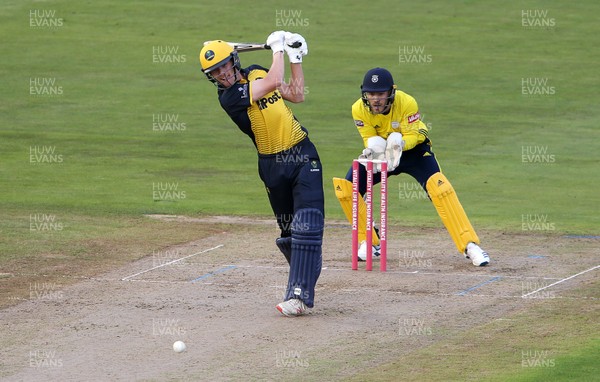 300819 - Glamorgan v Hampshire - Vitality T20 Blast - Nick Selman of Glamorgan batting