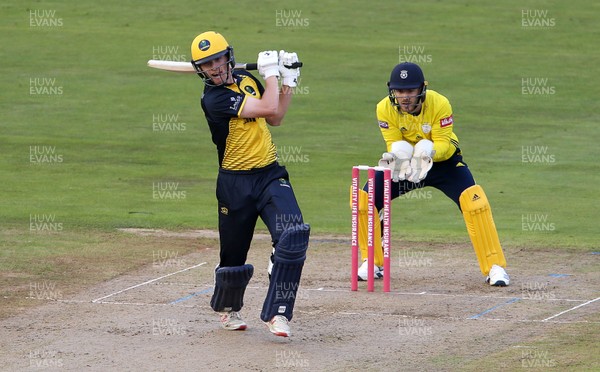 300819 - Glamorgan v Hampshire - Vitality T20 Blast - Nick Selman of Glamorgan batting
