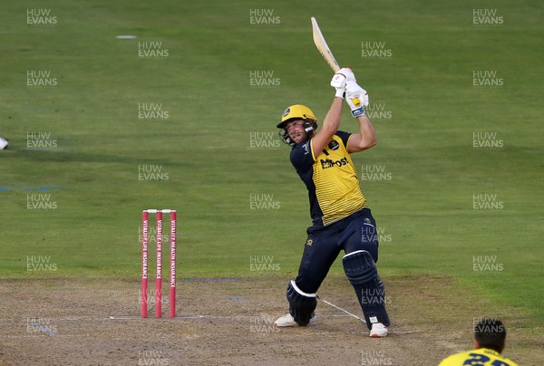 300819 - Glamorgan v Hampshire - Vitality T20 Blast - Chris Cooke of Glamorgan batting