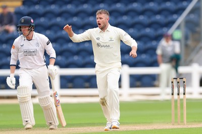 300826 Glamorgan v Hampshire, Rothesay County Championship Division 1 -
