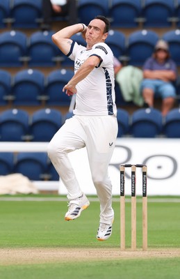 300826 Glamorgan v Hampshire, Rothesay County Championship Division 1 - Kyle Abbott of Hampshire bowls