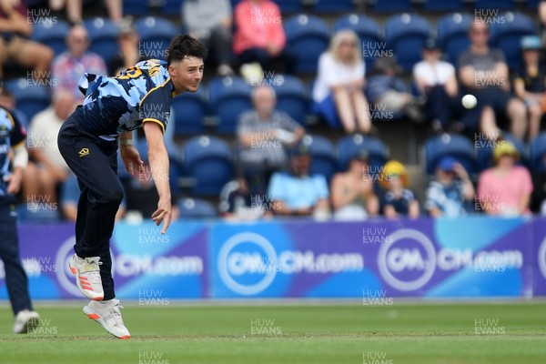 060725 - Glamorgan v Kent - T20, Vitality Blast - Ned Leonard of Glamorgan bowling