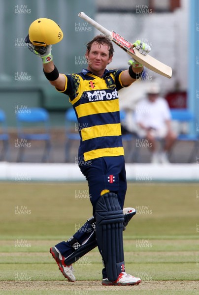 140517 - Glamorgan v Kent - Royal London One-Day Cup - Colin Ingram of Glamorgan acknowledges his century