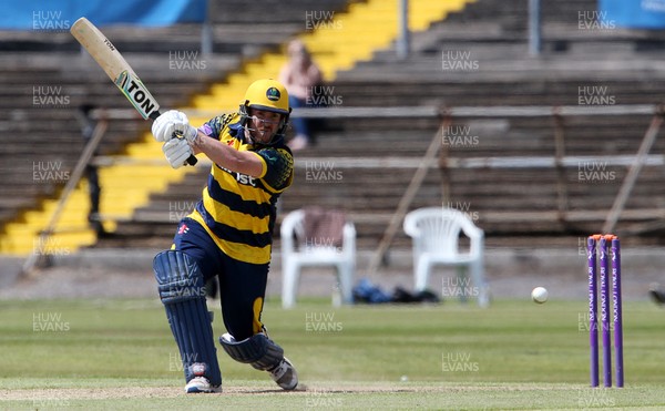 140517 - Glamorgan v Kent - Royal London One-Day Cup - Will Bragg of Glamorgan batting a career best 94