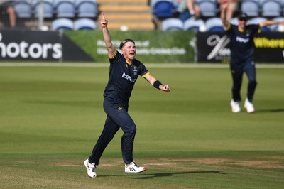 160621 - Glamorgan v Kent - T20 Vitality Blast - Dan Douthwaite of Glamorgan celebrates the wicket of Sam Billings of Kent