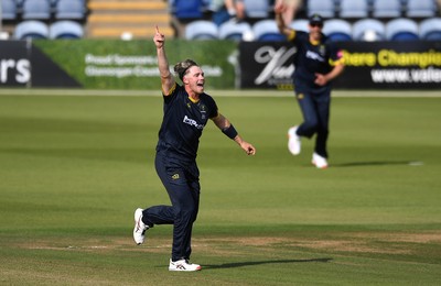 160621 - Glamorgan v Kent - T20 Vitality Blast - Dan Douthwaite of Glamorgan celebrates the wicket of Sam Billings of Kent