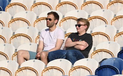 160621 - Glamorgan v Kent - T20 Vitality Blast - Fans look on during the game