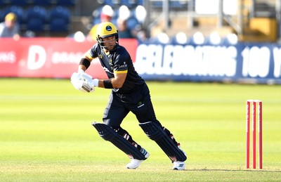 160621 - Glamorgan v Kent - T20 Vitality Blast - Colin Ingram of Glamorgan plays a shot