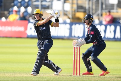 160621 - Glamorgan v Kent - T20 Vitality Blast - Marcus Labuschagne of Glamorgan plays a shot