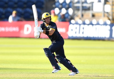 160621 - Glamorgan v Kent - T20 Vitality Blast - Colin Ingram of Glamorgan plays a shot