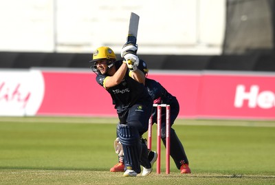 160621 - Glamorgan v Kent - T20 Vitality Blast - Chris Cooke of Glamorgan plays a shot