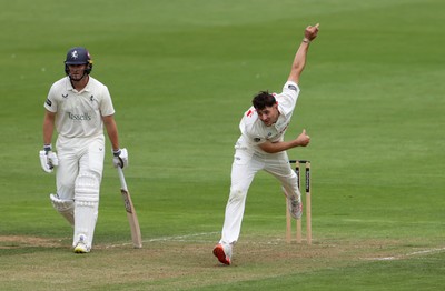 220725 - Glamorgan v Kent - Rothesay County Championship Division 2 - Ned Leonard of Glamorgan bowling