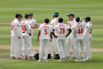 220725 - Glamorgan v Kent - Rothesay County Championship Division 2 - Glamorgan take on water