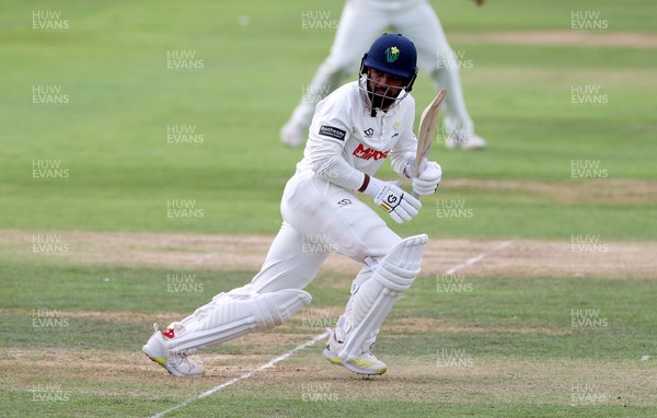 220725 - Glamorgan v Kent - Rothesay County Championship Division 2 - Zain ul Hassan of Glamorgan batting
