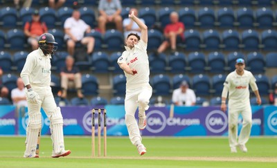 240725  Glamorgan v Kent, Rothesay County Championship Division 2, Day 3 -  Ned Leonard of Glamorgan bowls