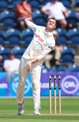 240725  Glamorgan v Kent, Rothesay County Championship Division 2, Day 3 - Ben Kellaway of Glamorgan bowls