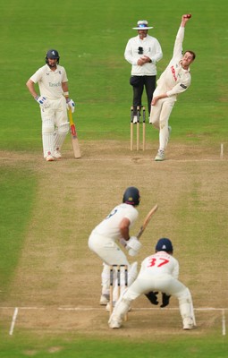 240725  Glamorgan v Kent, Rothesay County Championship Division 2, Day 3 - Ben Kellaway of Glamorgan bowls
