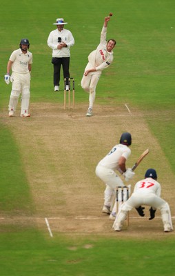 240725  Glamorgan v Kent, Rothesay County Championship Division 2, Day 3 - Ben Kellaway of Glamorgan bowls