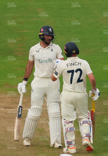 240725  Glamorgan v Kent, Rothesay County Championship Division 2, Day 3 - Grant Stewart of Kent and Harry Finch of Kent
