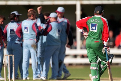 260498 - Glamorgan v Kent - AXA League -  Glamorgan's Robert Croft watches Kent celebrate a tail end collapse