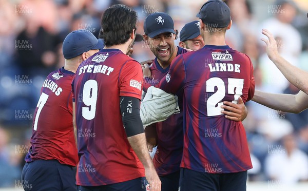 020623 - Glamorgan v Kent Spitfires, Vitality Blast T20 - Wes Agar of Kent Spitfires is congratulated after he catches Kiran Carlson of Glamorgan