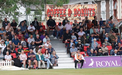 170822 - Glamorgan v Lancashire, Royal London One Day Cup - Crowds watch the match as Glamorgan take on Lancashire at Neath Cricket Ground