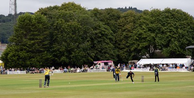 170822 - Glamorgan v Lancashire, Royal London One Day Cup - Crowds watch the match as Glamorgan take on Lancashire at Neath Cricket Club, Neath