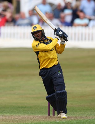 170822 - Glamorgan v Lancashire, Royal London One Day Cup - Prem Sisodiya of Glamorgan plays a shot