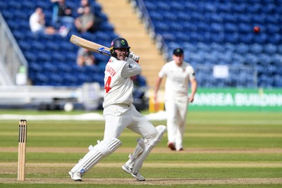 240925 - Glamorgan v Lancashire - Rothesay County Championship - Timm Van Der Gugten of Glamorgan batting