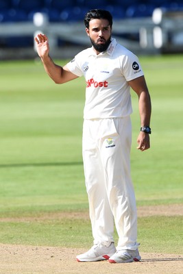 250925 - Glamorgan v Lancashire - Rothesay County Championship - Zain Ul Hassan of Glamorgan bowling