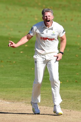 250925 - Glamorgan v Lancashire - Rothesay County Championship - Timm Van Der Gugten of Glamorgan bowling